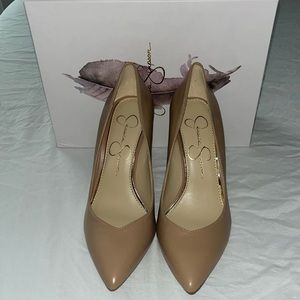 Jessica Simpson nude heels